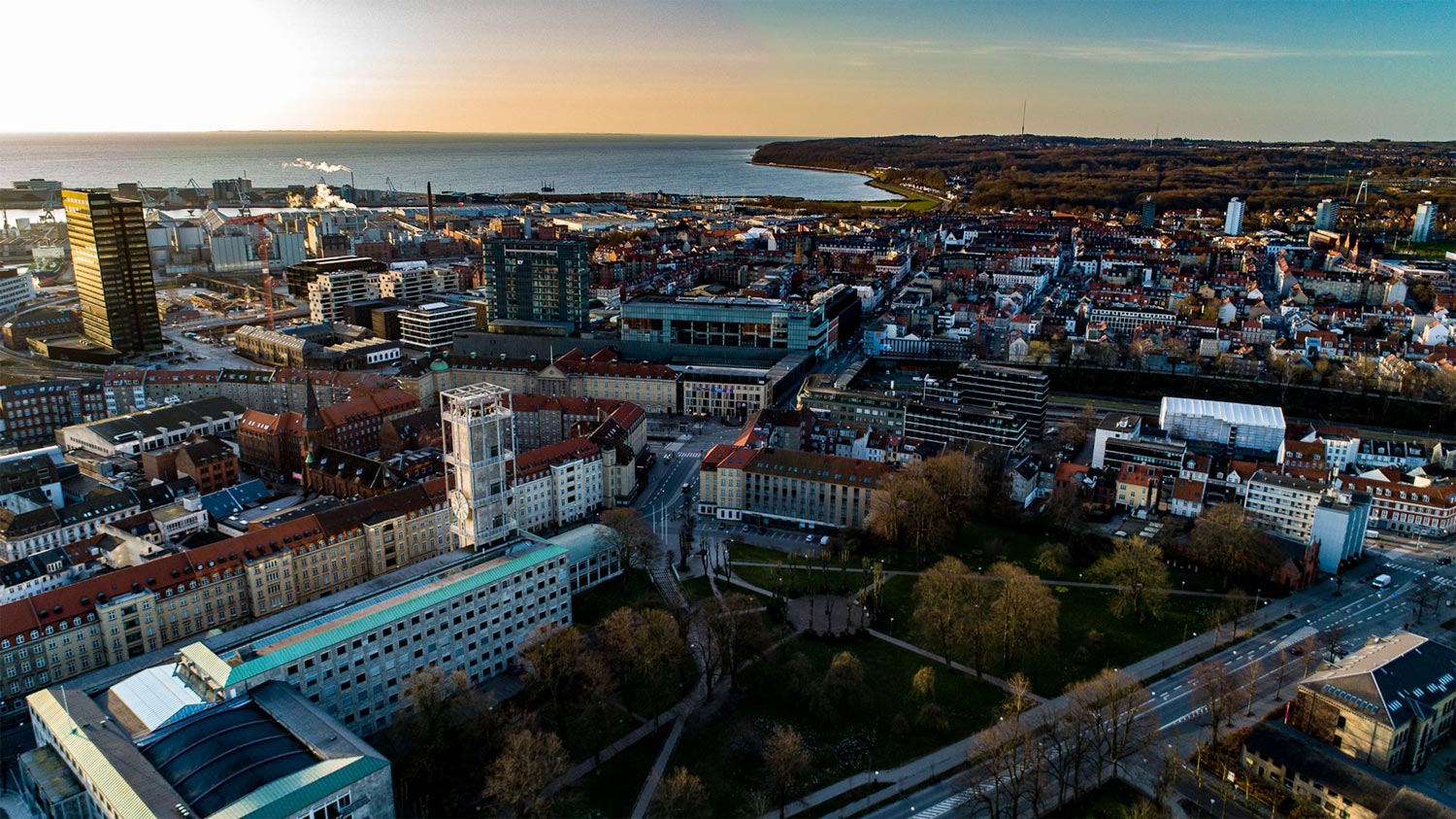 Det ikoniske rådhustårn i Aarhus